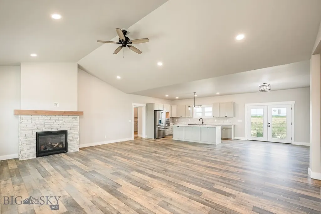 7429 Barbed Wire Drive Billings MT 59106