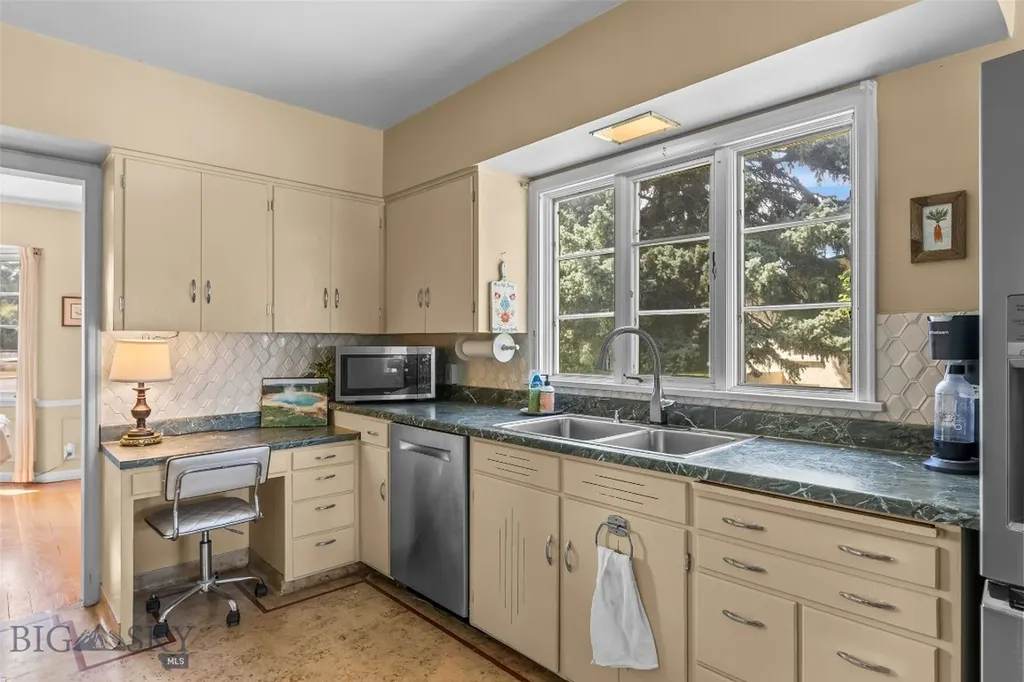 1331 W Park Street Livingston MT 59047