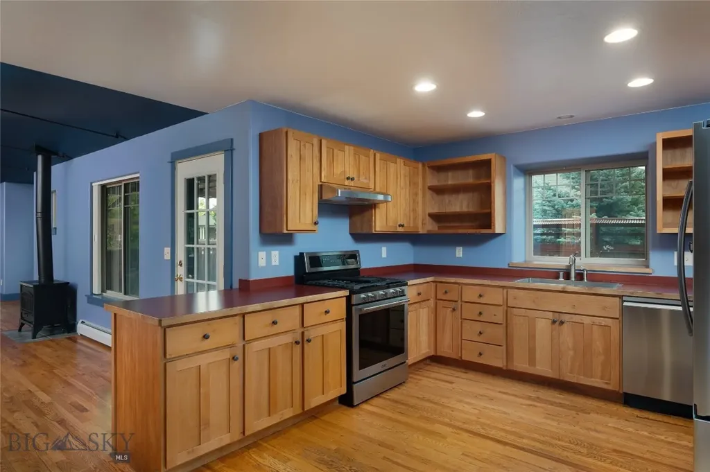 64 E Clara Court Bozeman MT 59718
