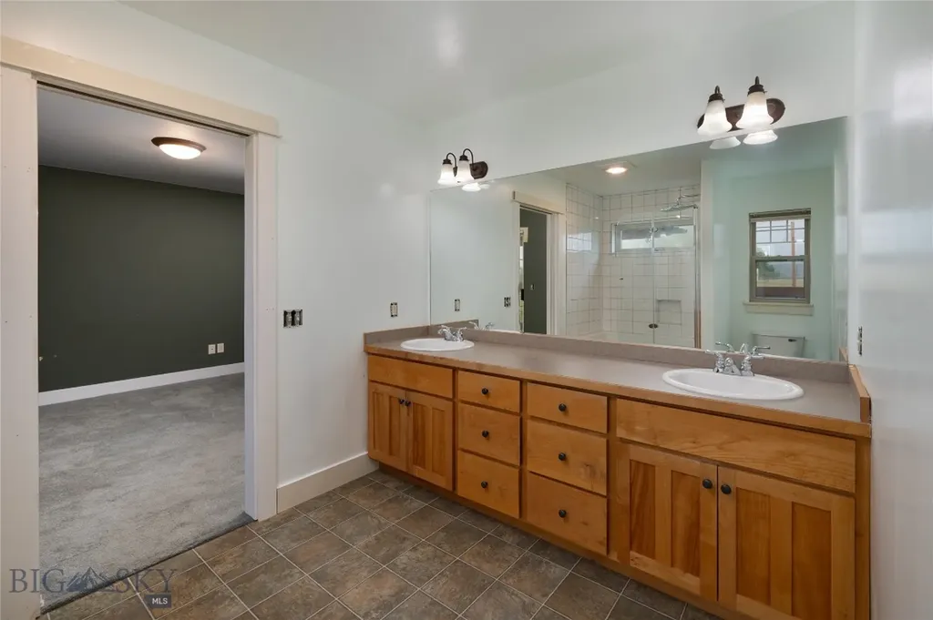 64 E Clara Court Bozeman MT 59718