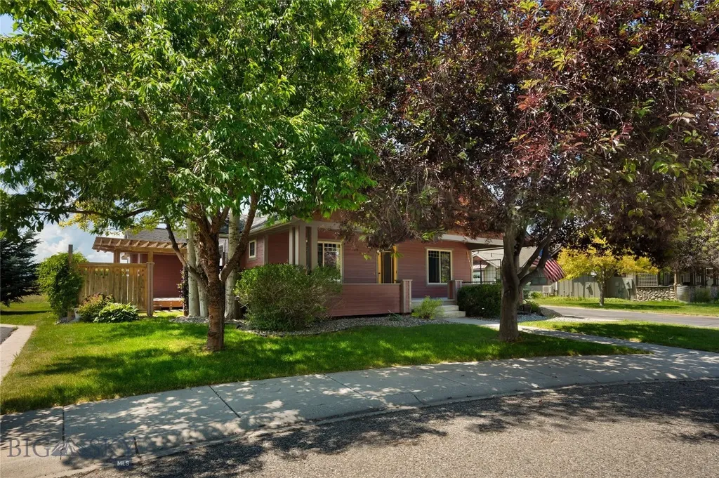 64 E Clara Court Bozeman MT 59718