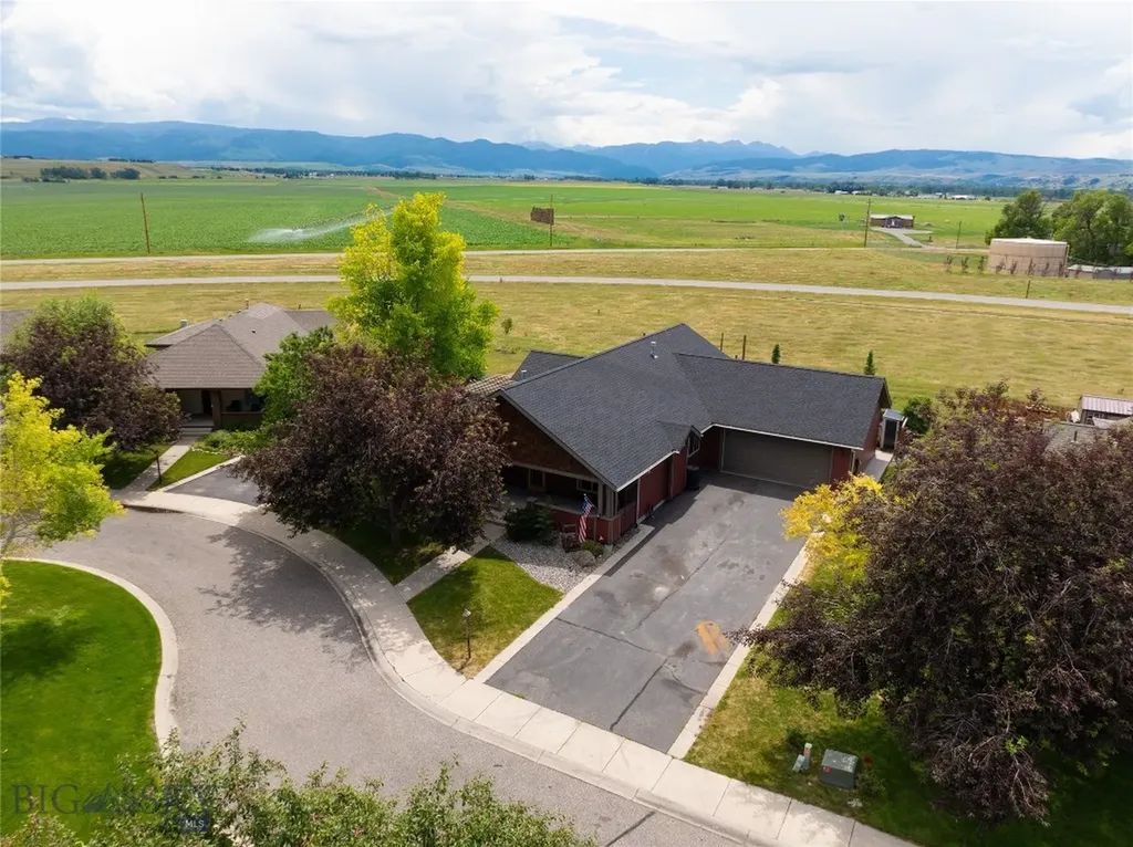 64 E Clara Court Bozeman MT 59718