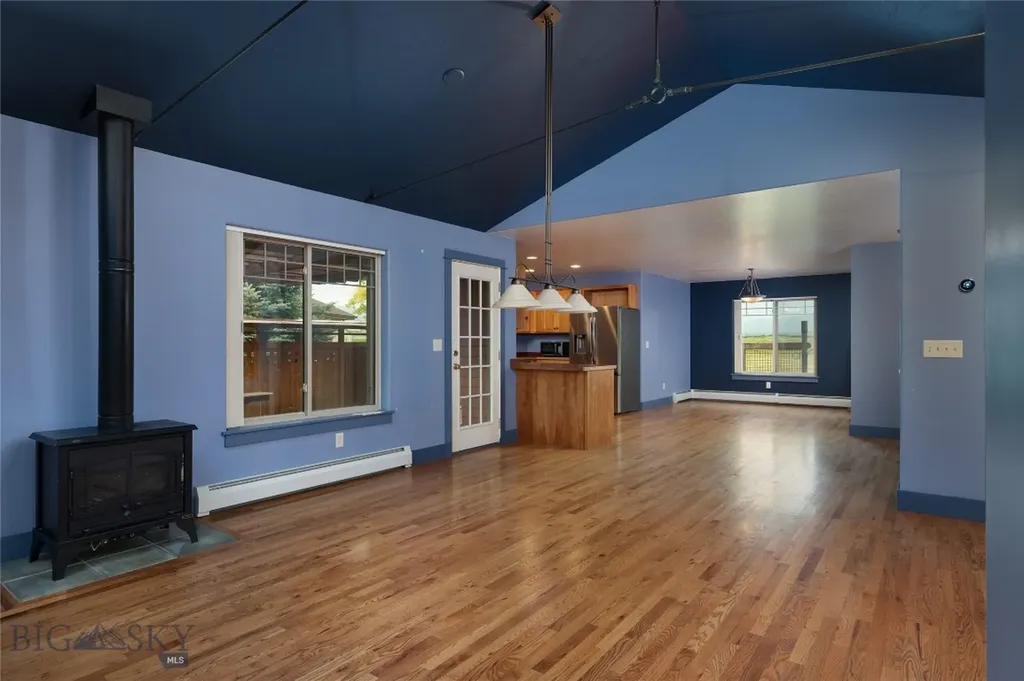 64 E Clara Court Bozeman MT 59718