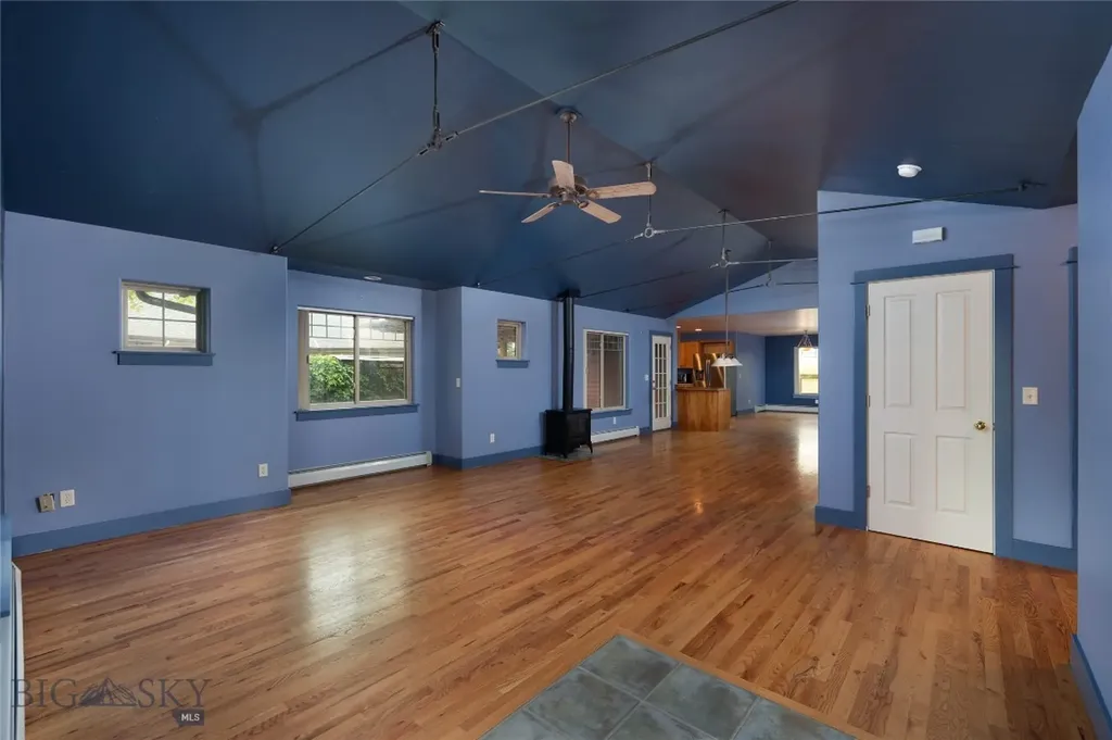 64 E Clara Court Bozeman MT 59718