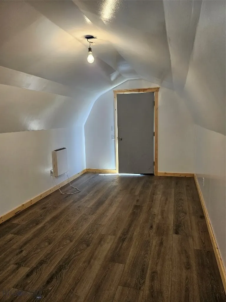 29 N Washington Dillon MT 59725