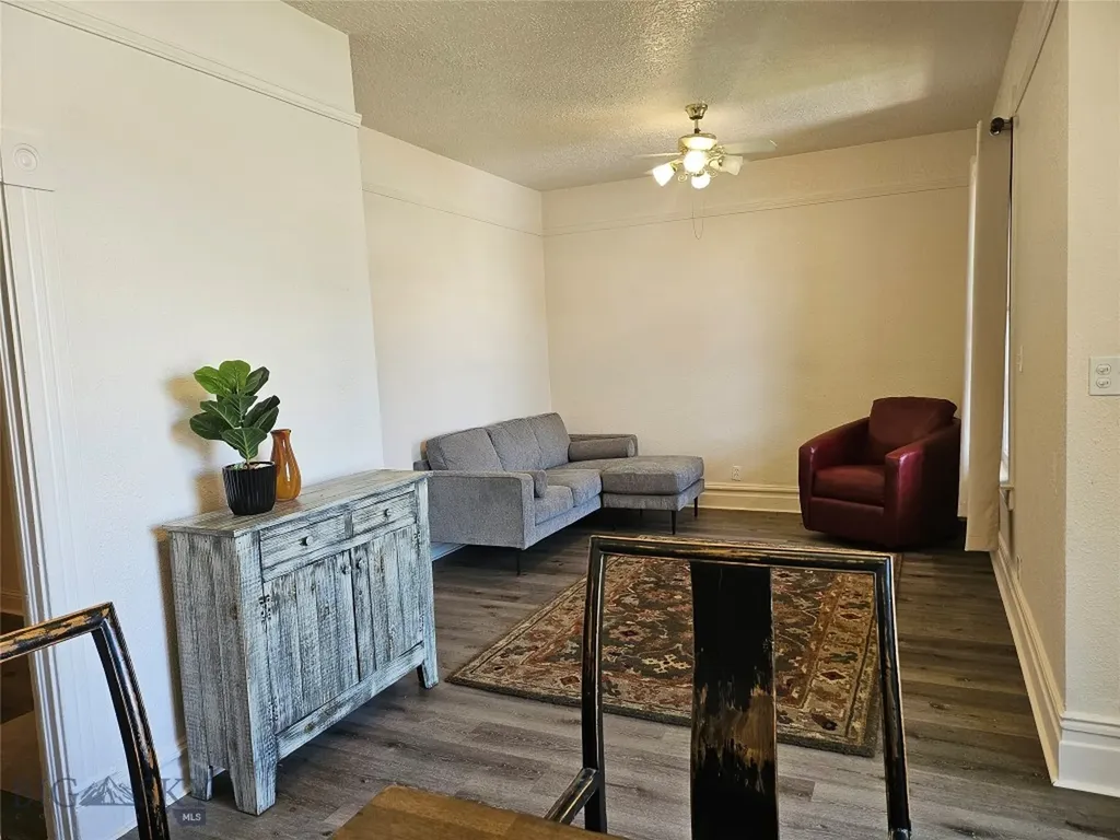 29 N Washington Dillon MT 59725