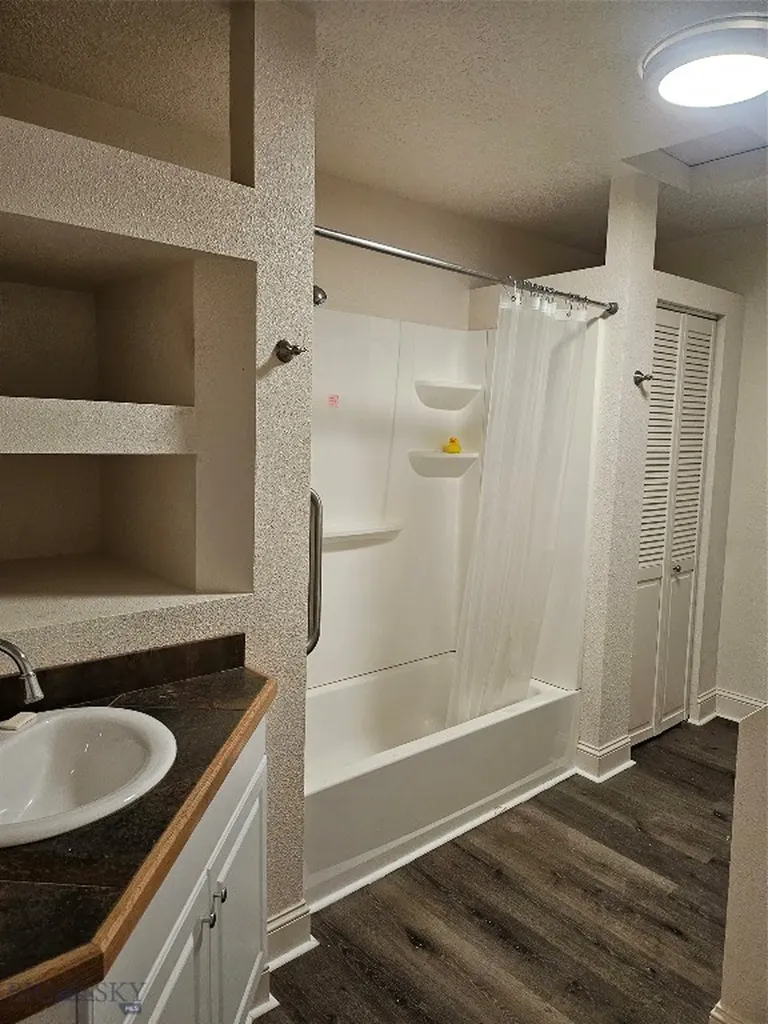 29 N Washington Dillon MT 59725