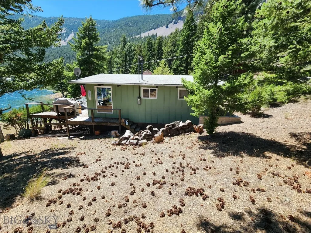 3130 Indian Trail Track Wolf Creek MT 59648