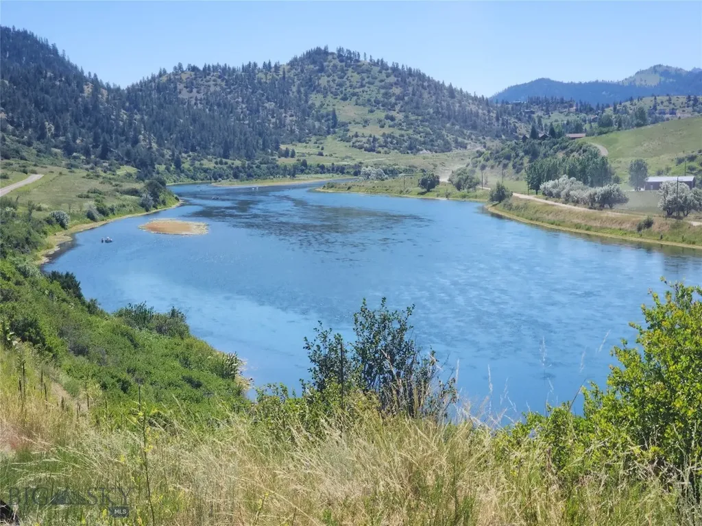3130 Indian Trail Track Wolf Creek MT 59648