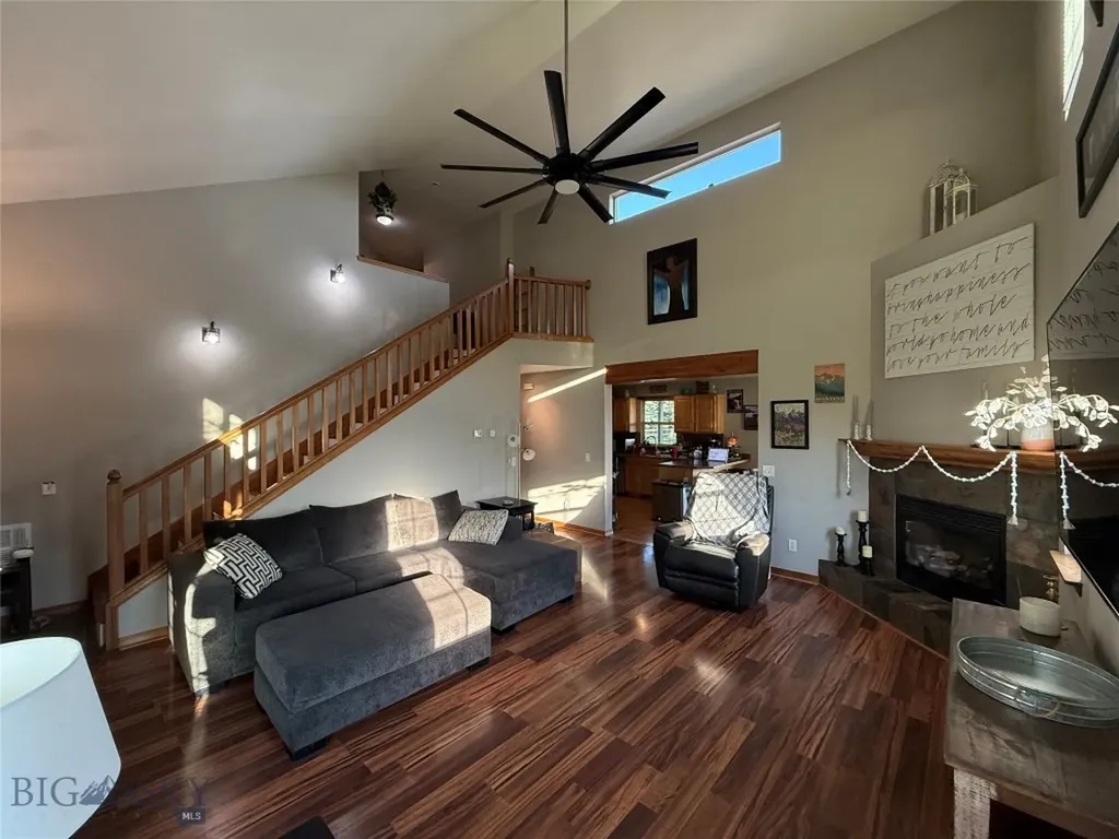 218 East Tobiano Trail Belgrade MT 59714