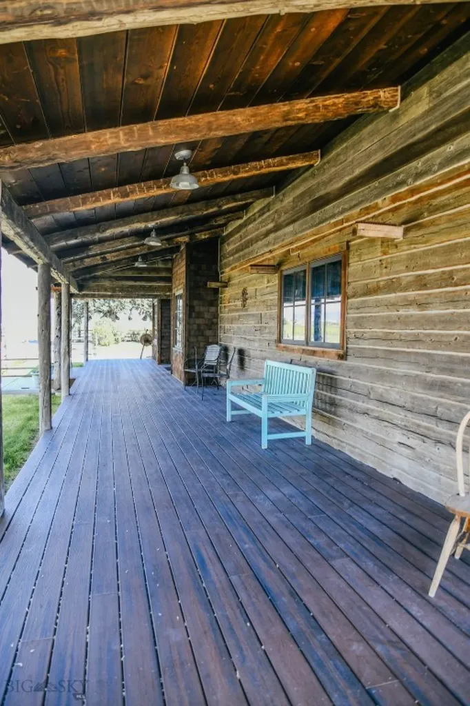 1100 Carrigan Dillon MT 59725