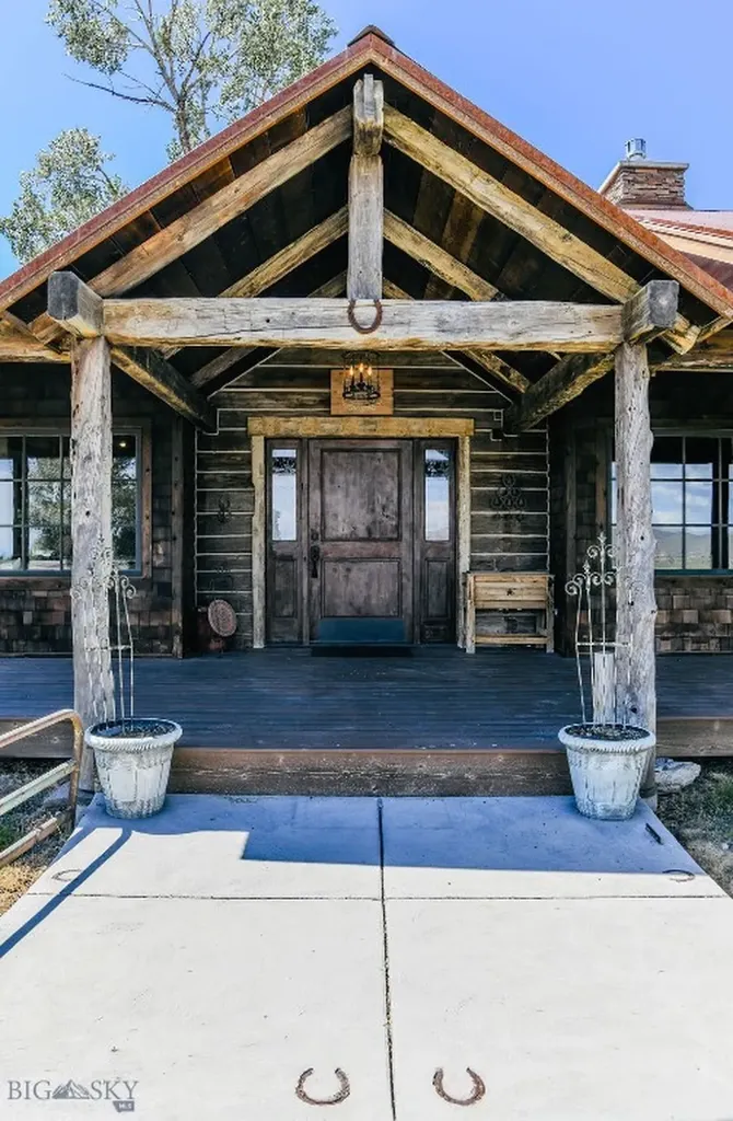 1100 Carrigan Dillon MT 59725