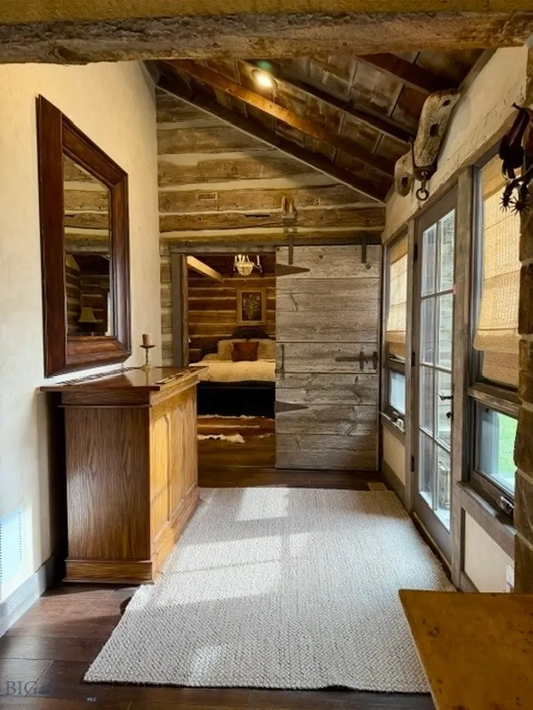 1100 Carrigan Dillon MT 59725
