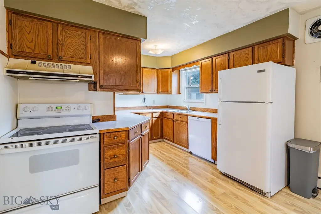 2280 West Drive Butte MT 59701