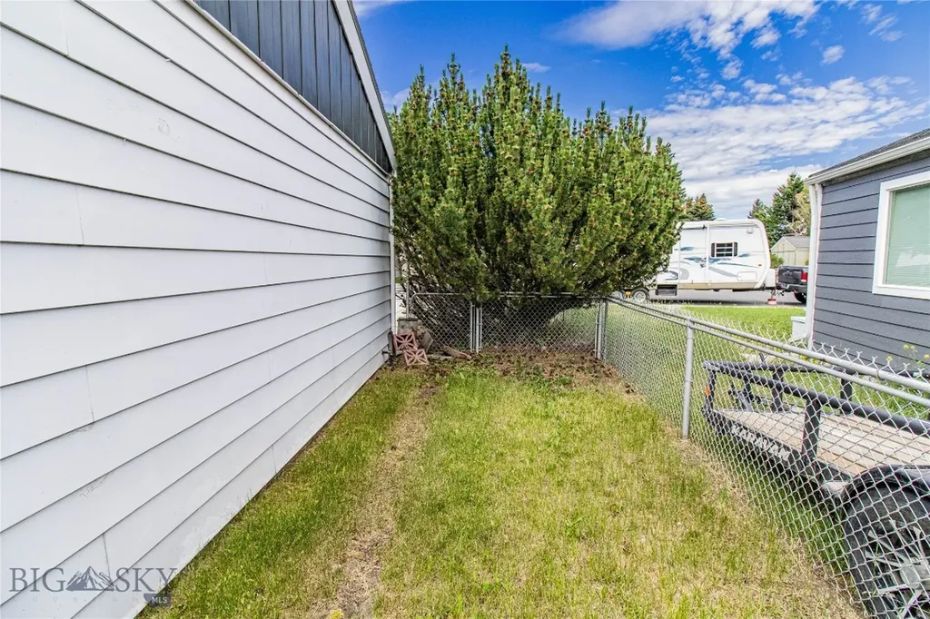 2280 West Drive Butte MT 59701