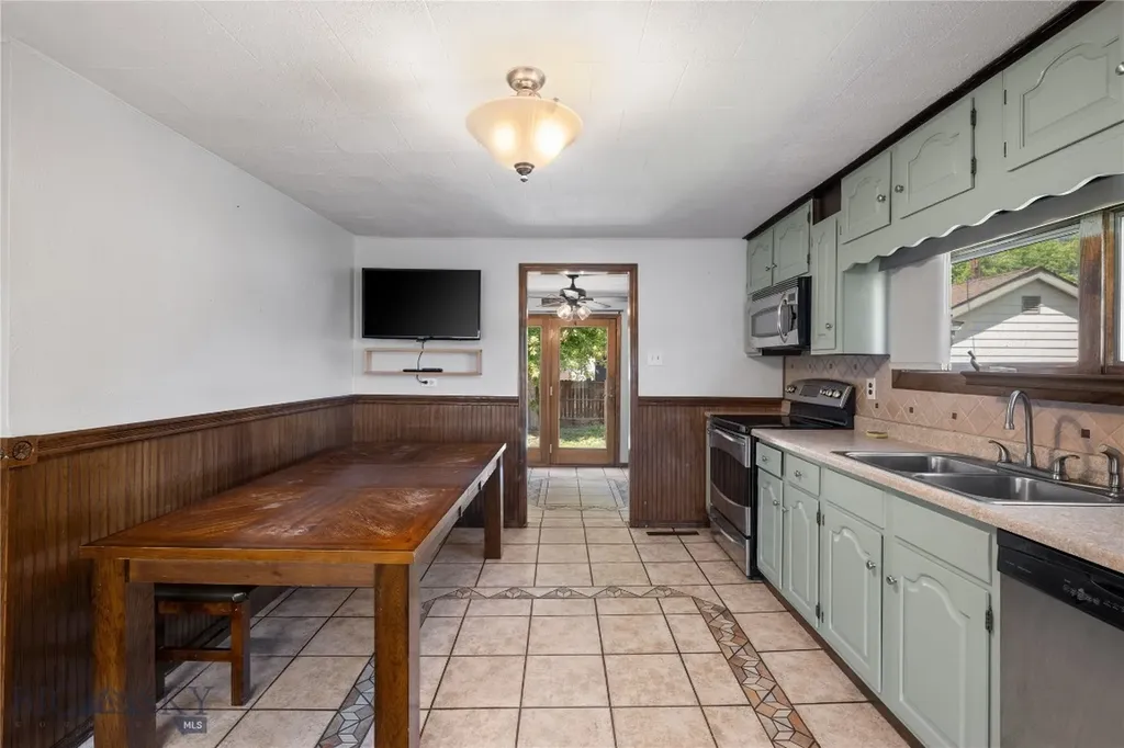 2109 Gaylord Street Butte MT 59701
