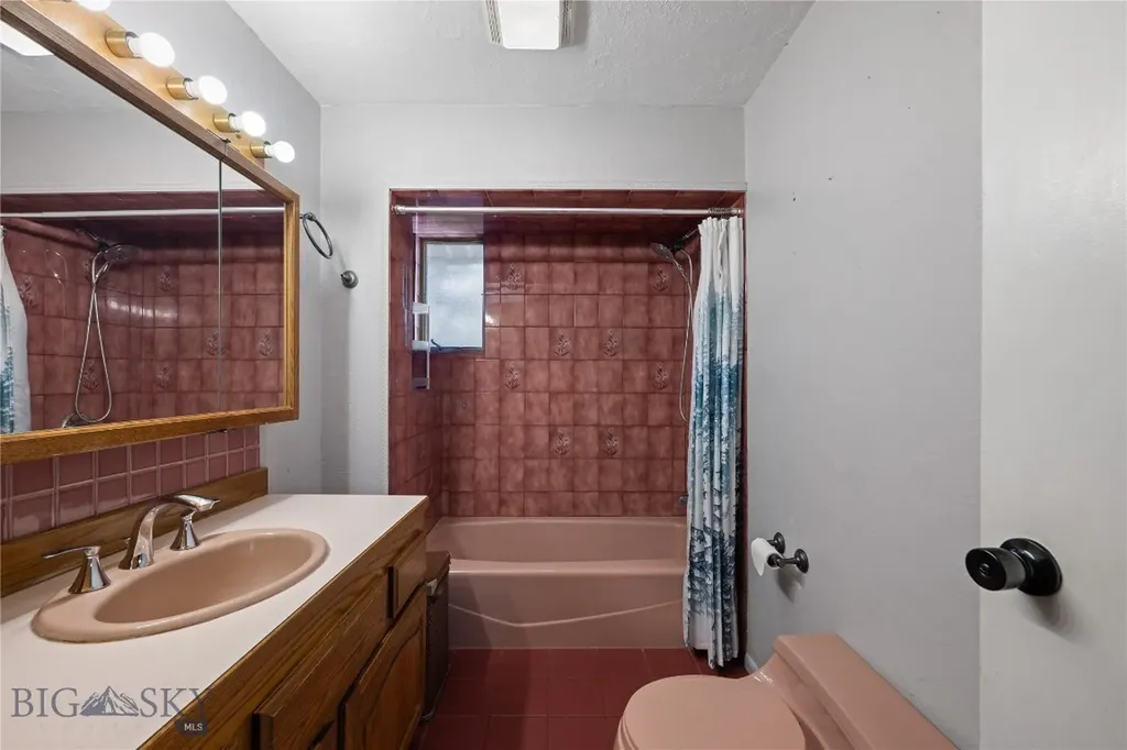 2109 Gaylord Street Butte MT 59701