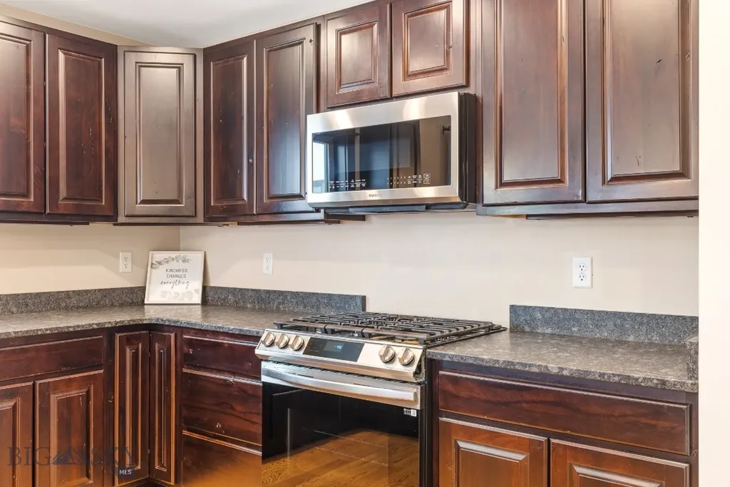 1611 Drummond Belgrade MT 59714