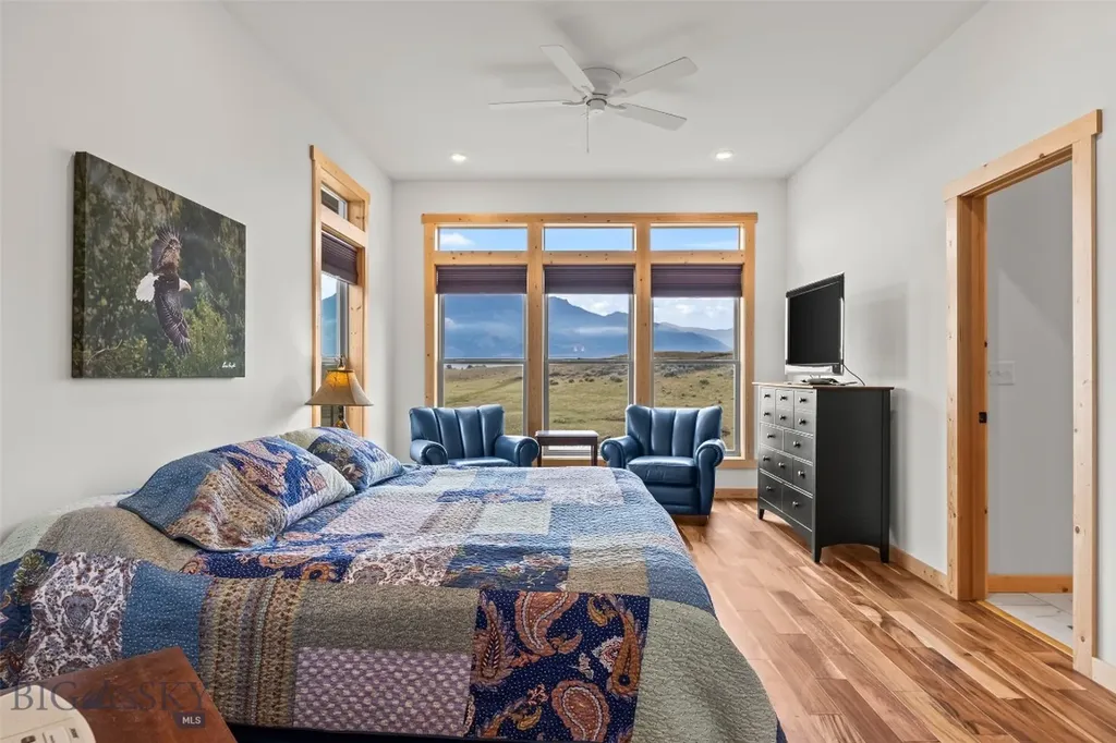 10 Sapphire Lane Emigrant MT 59027
