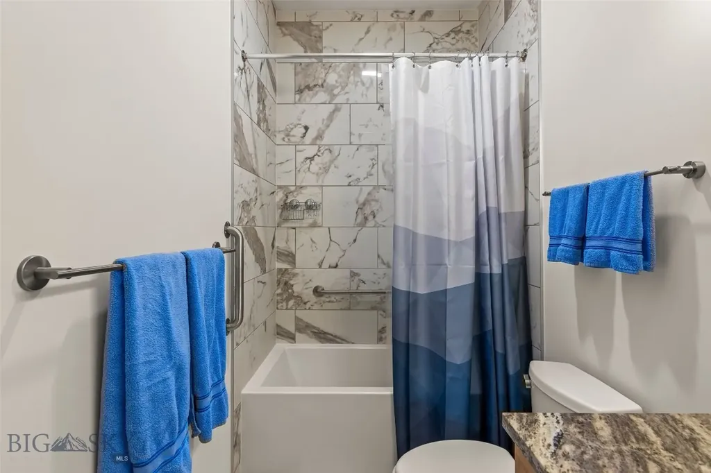 10 Sapphire Lane Emigrant MT 59027