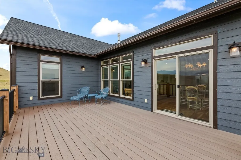 10 Sapphire Lane Emigrant MT 59027