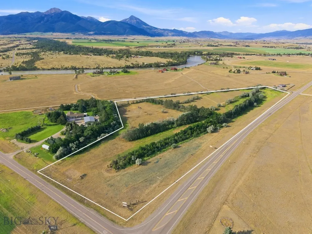 15 Shelter Belt Pray MT 59065
