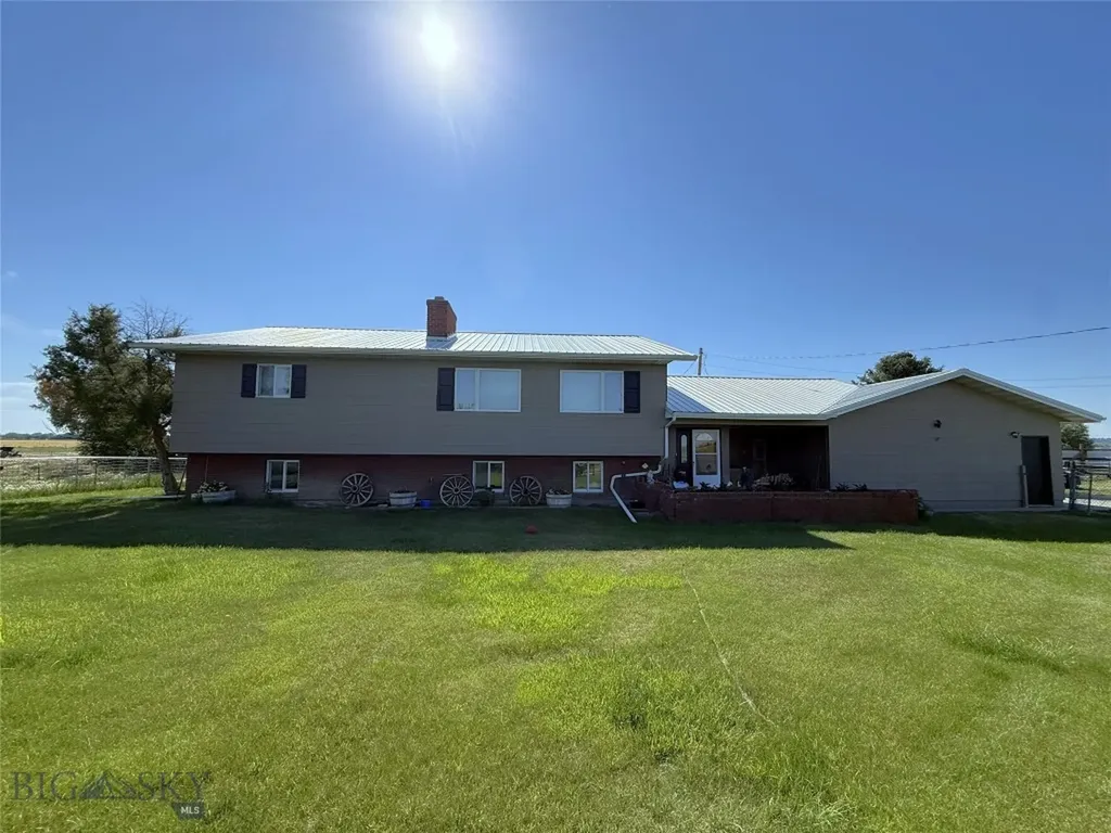 2606 N 17th Road Worden MT 59088