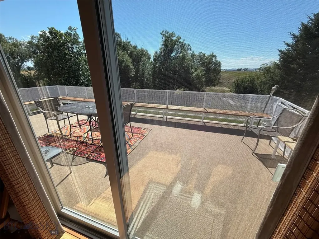 2606 N 17th Road Worden MT 59088
