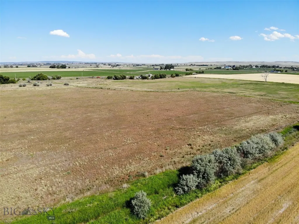 2606 N 17th Road Worden MT 59088