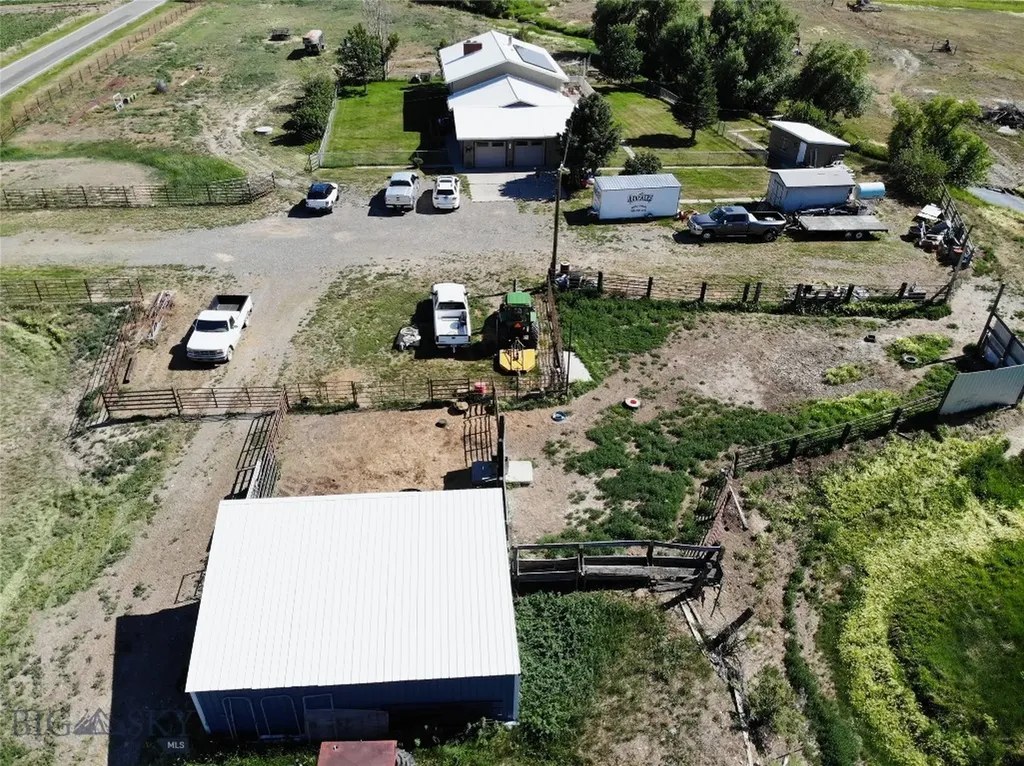 2606 N 17th Road Worden MT 59088