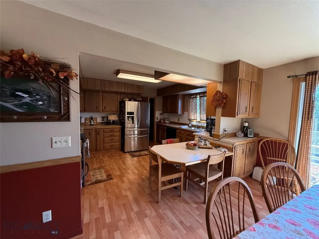 2606 N 17th Road Worden MT 59088