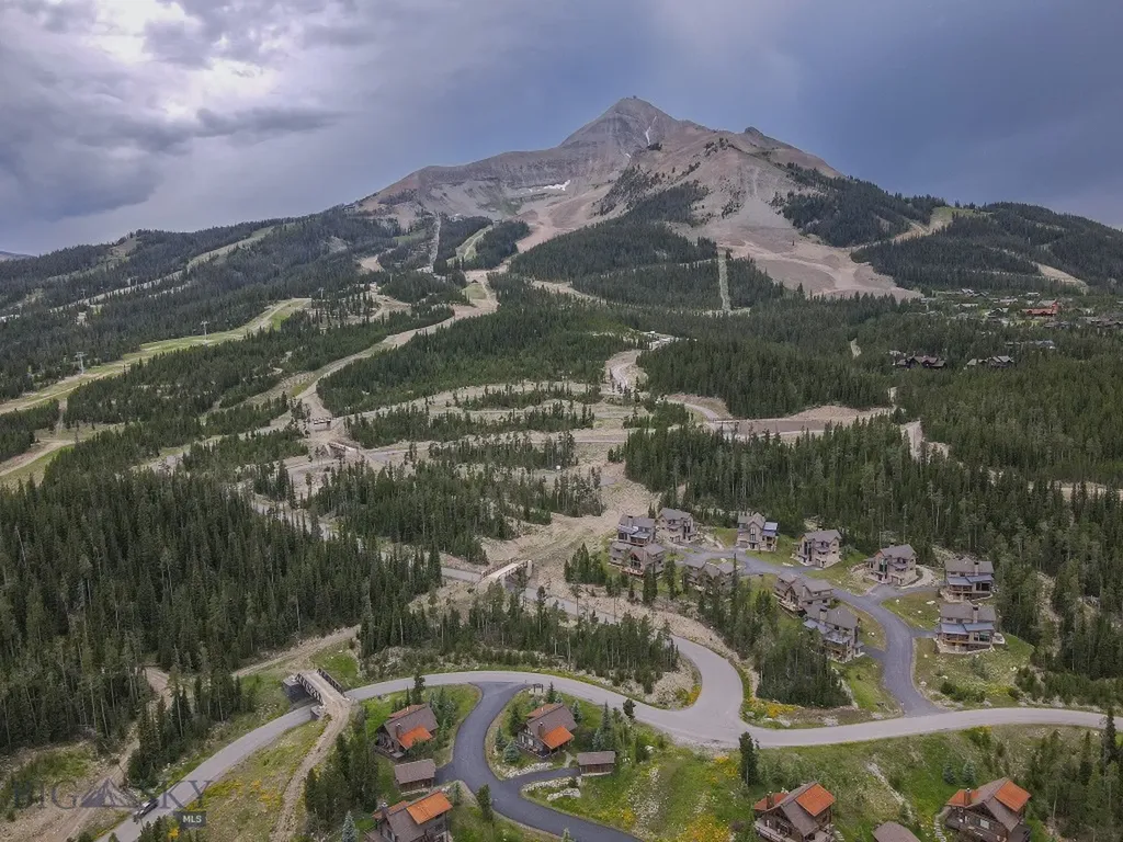 18 Manitou Big Sky MT 59716