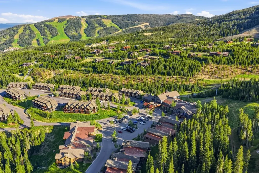 16 Saddle Ridge Big Sky MT 59716