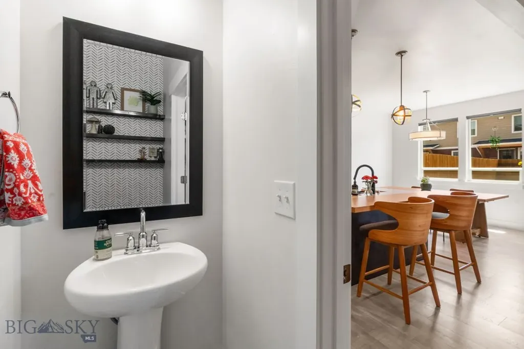 1304 Grover Lane Belgrade MT 59714