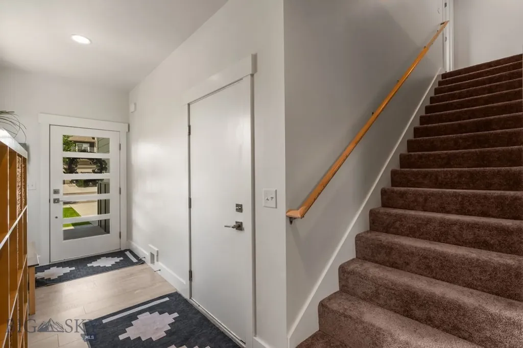 1304 Grover Lane Belgrade MT 59714