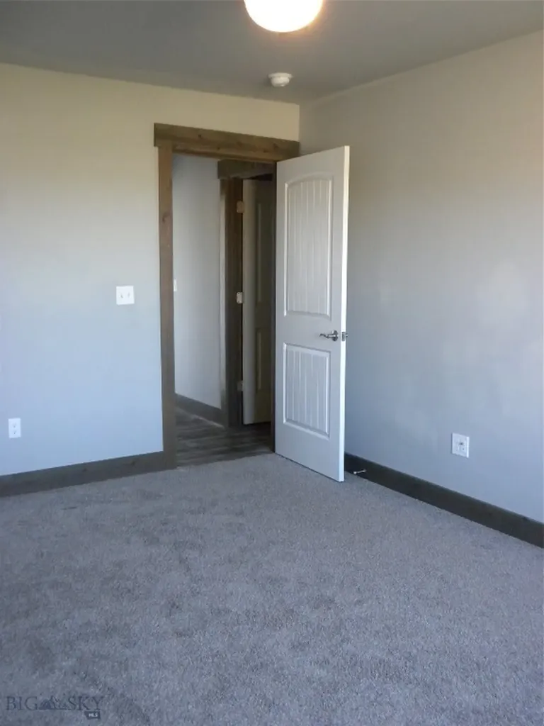54 Western Larch Three Forks MT 59752