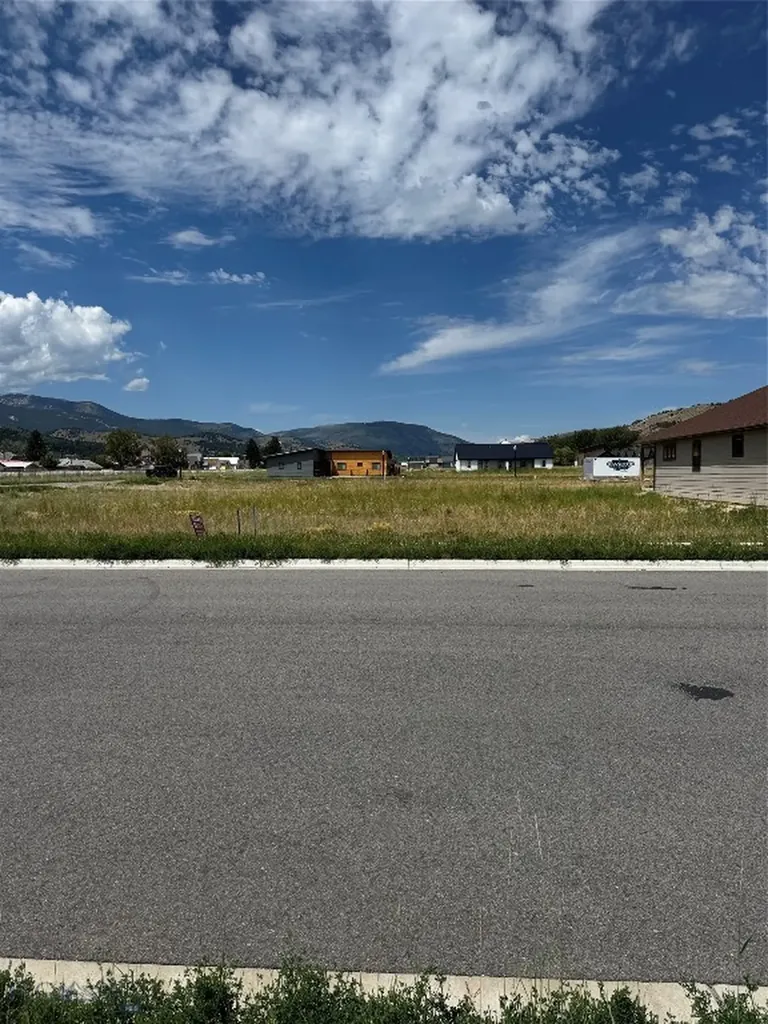 Tbd Prosperity Street Anaconda MT 59711