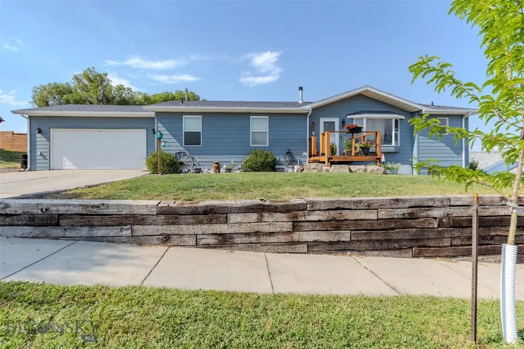 1305 Emigrant Lane Livingston MT 59047