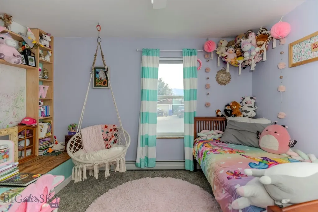 1305 Emigrant Lane Livingston MT 59047