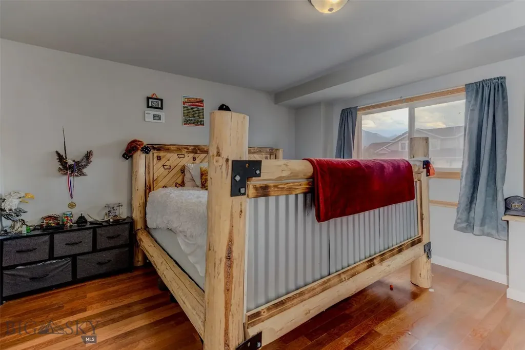 1305 Emigrant Lane Livingston MT 59047