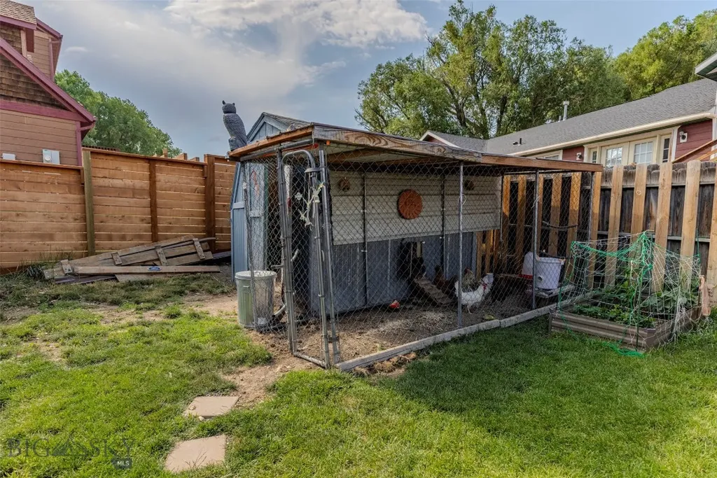 1305 Emigrant Lane Livingston MT 59047