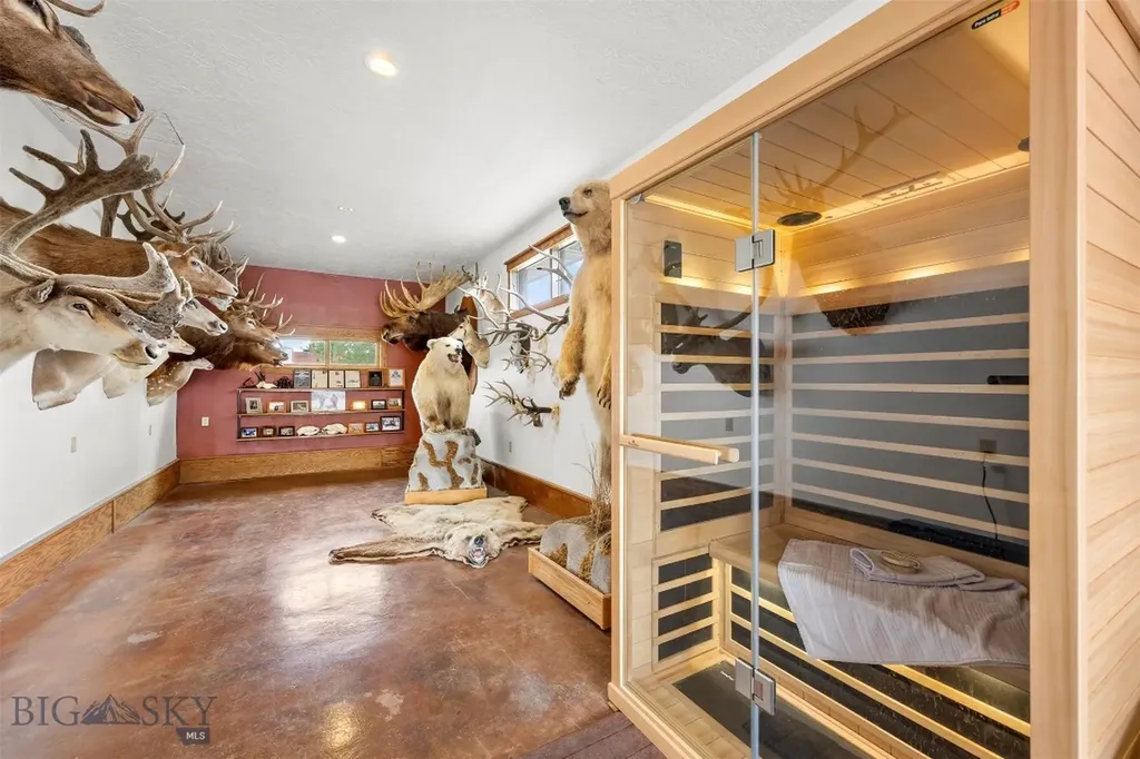 2915 St Ann Street Butte MT 59701