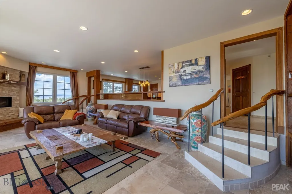 5275 Riverview Drive Helena MT 59602