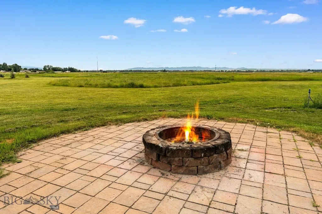407 Lost Fawn Trail Belgrade MT 59714