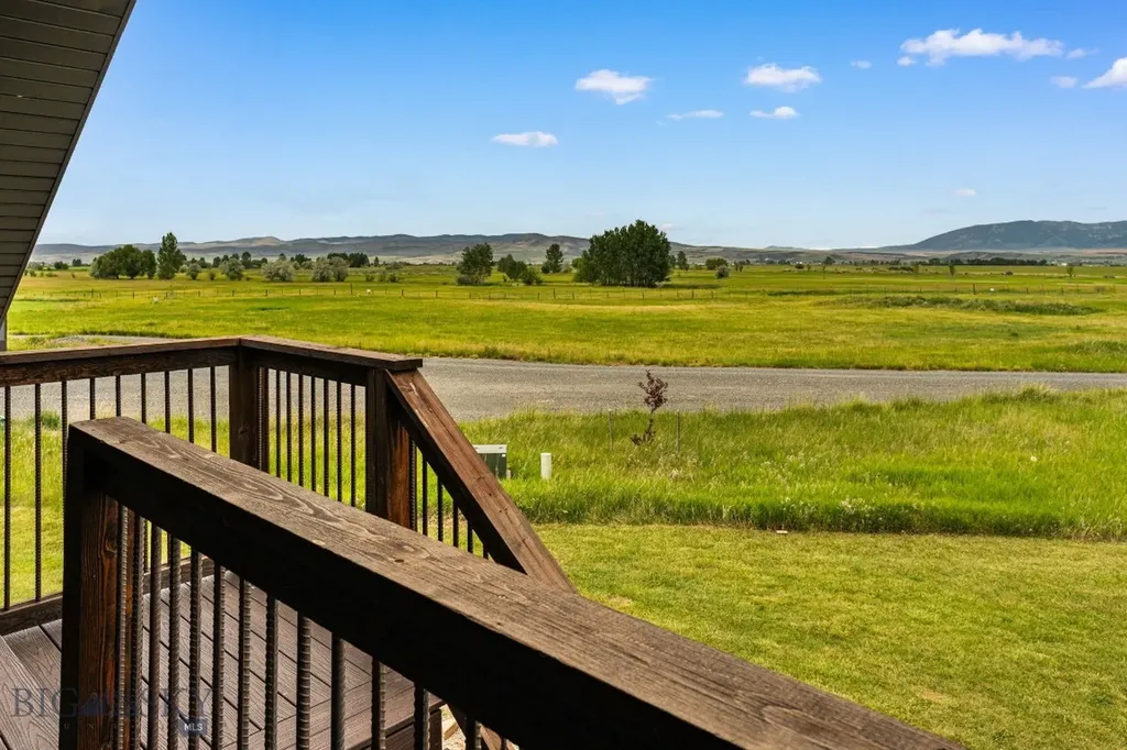 407 Lost Fawn Trail Belgrade MT 59714