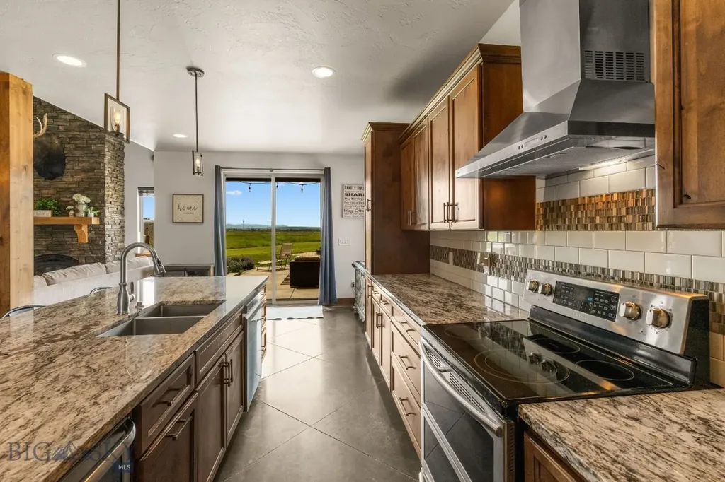 407 Lost Fawn Trail Belgrade MT 59714