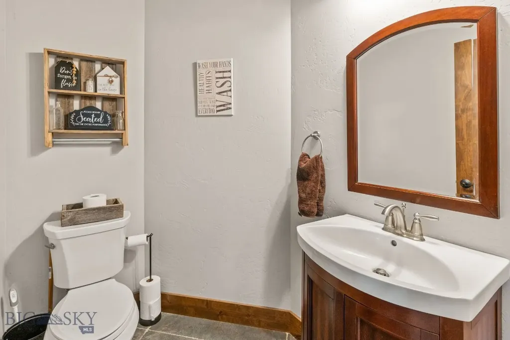 407 Lost Fawn Trail Belgrade MT 59714