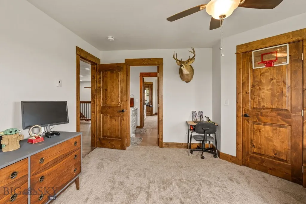 407 Lost Fawn Trail Belgrade MT 59714
