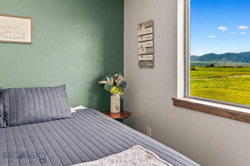 407 Lost Fawn Trail Belgrade MT 59714
