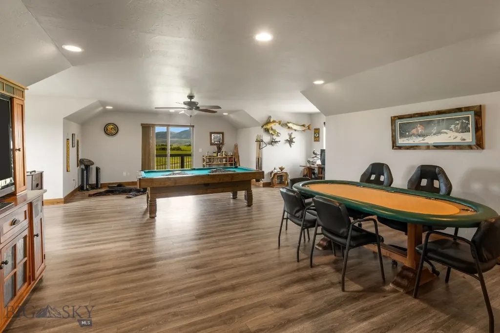 407 Lost Fawn Trail Belgrade MT 59714